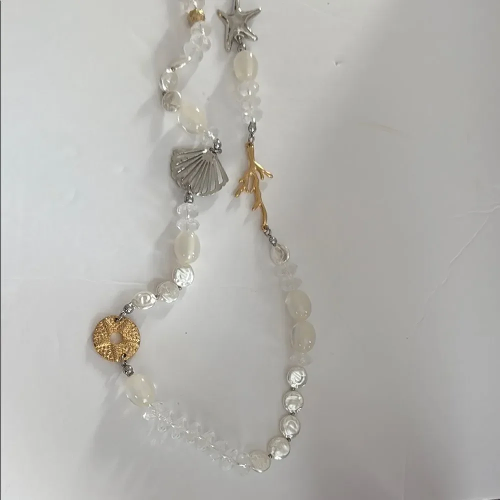 NWT Chico’s Elegant Silver and Gold Beaded Necklace
